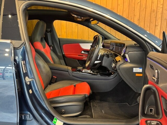 CLAクラス CLA200d AMGライン