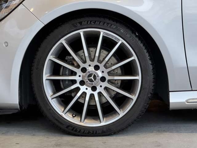 CLAシューティングブレーク CLA180 AMGスタイル