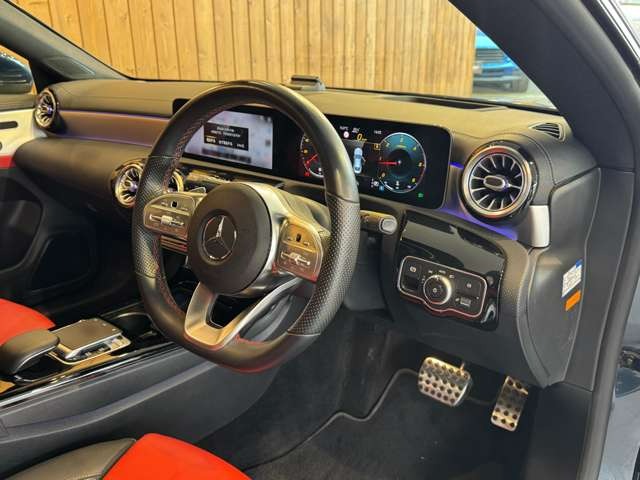 CLAクラス CLA200d AMGライン