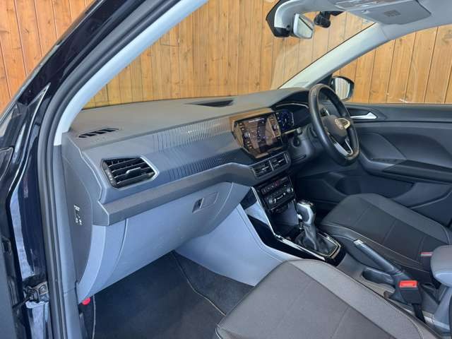 T-Cross TSI 1st プラス