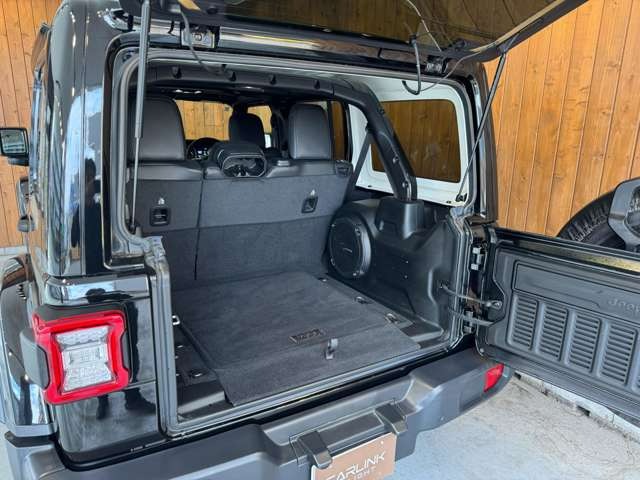 ラングラー アンリミテッド サハラ