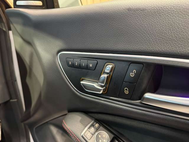 CLAシューティングブレーク CLA180 AMGスタイル