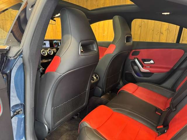 CLAクラス CLA200d AMGライン