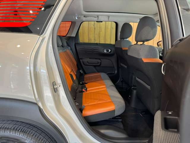 C3エアクロスSUV キュイール パッケージ