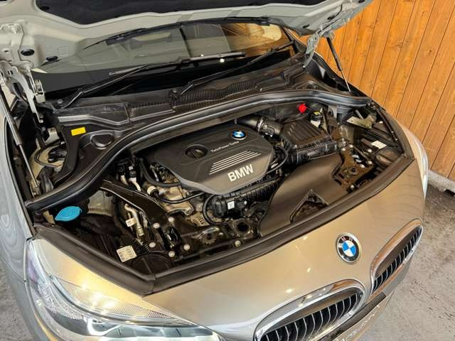 2シリーズグランツアラー 218i ラグジュアリー