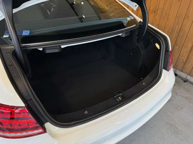 Eクラスクーペ E350 AMGスポーツパッケージ