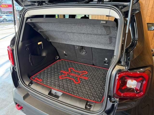 レネゲード トレイルホーク