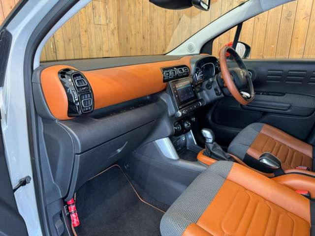 C3エアクロスSUV キュイール パッケージ