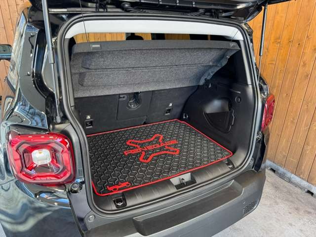 レネゲード トレイルホーク