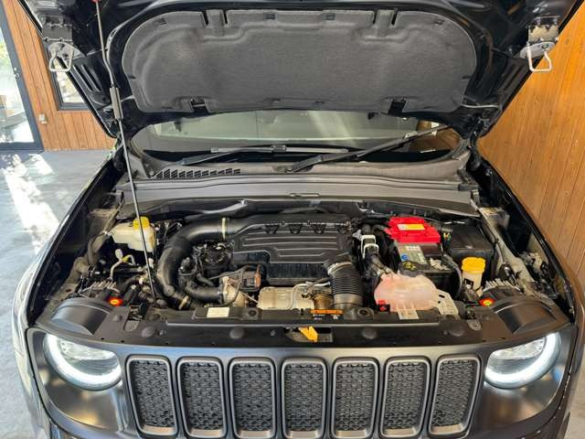 レネゲード トレイルホーク