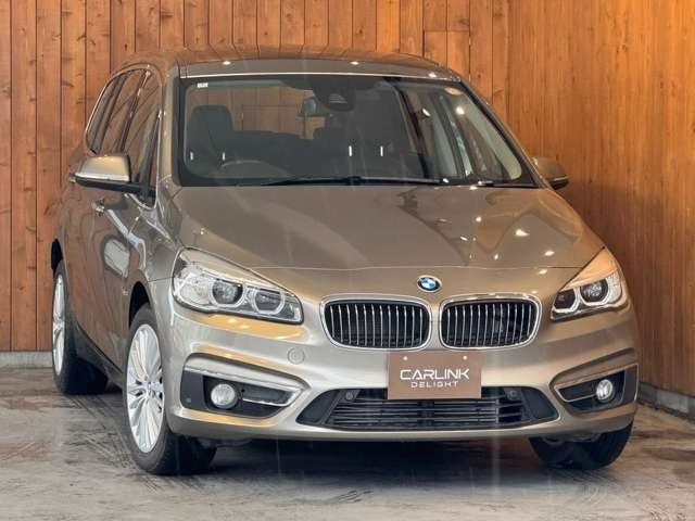 2シリーズグランツアラー 218i ラグジュアリー