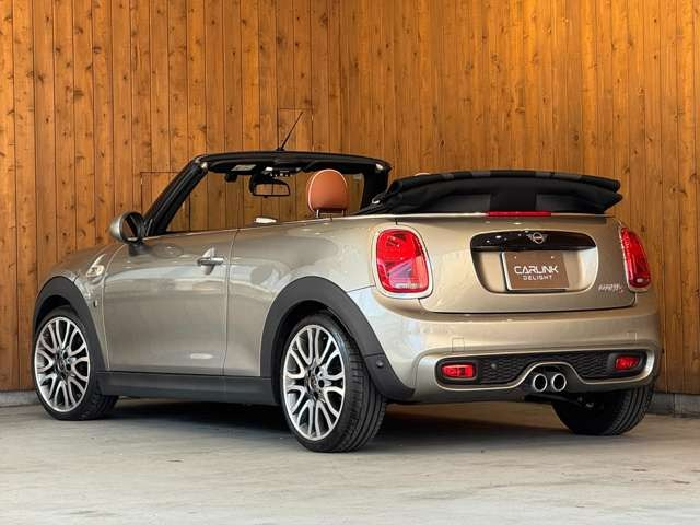 ミニコンバーチブル クーパーS DCT