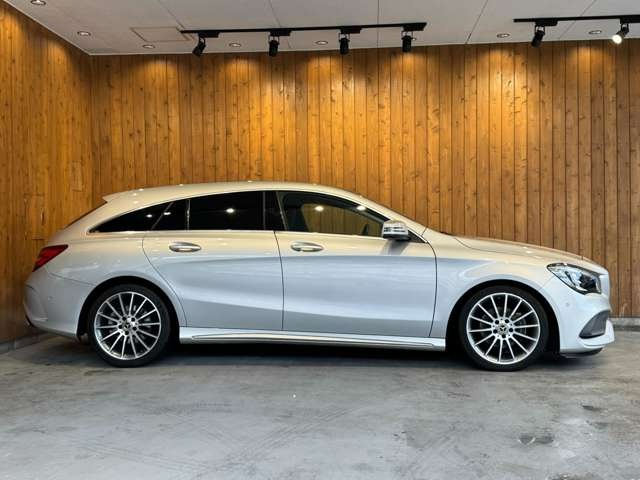CLAシューティングブレーク CLA180 AMGスタイル