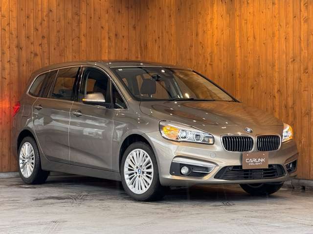 2シリーズグランツアラー 218i ラグジュアリー