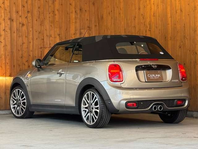 ミニコンバーチブル クーパーS DCT