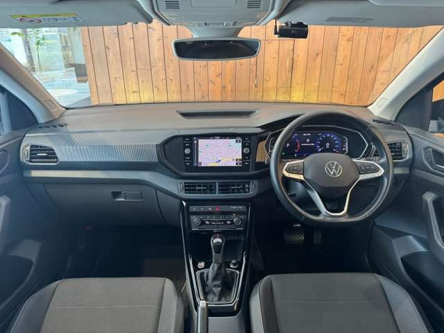 T-Cross TSI 1st プラス