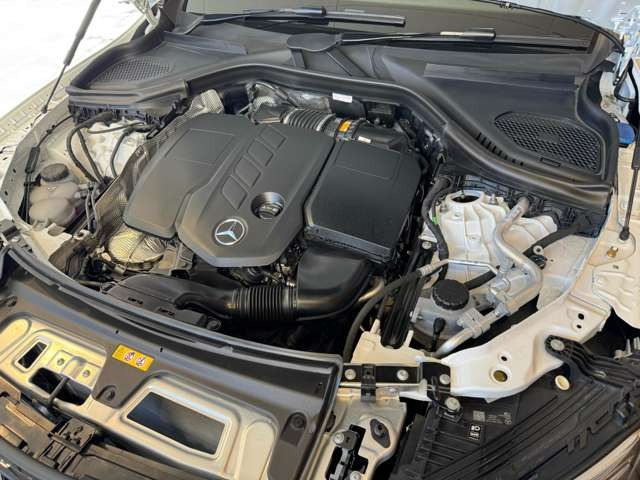 GLC 220 d 4マチック (ISG搭載モデル)
