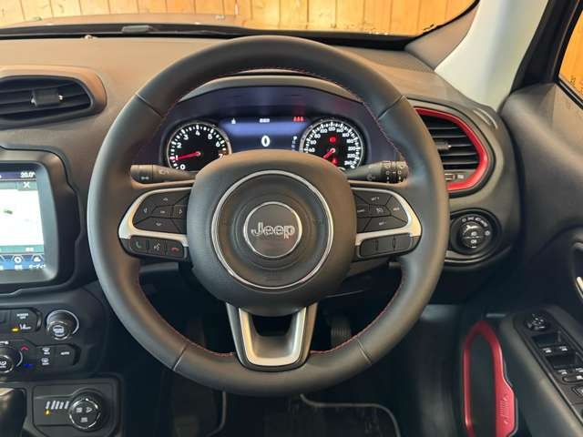 レネゲード トレイルホーク