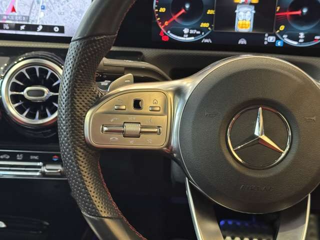 CLAクラス CLA200d AMGライン