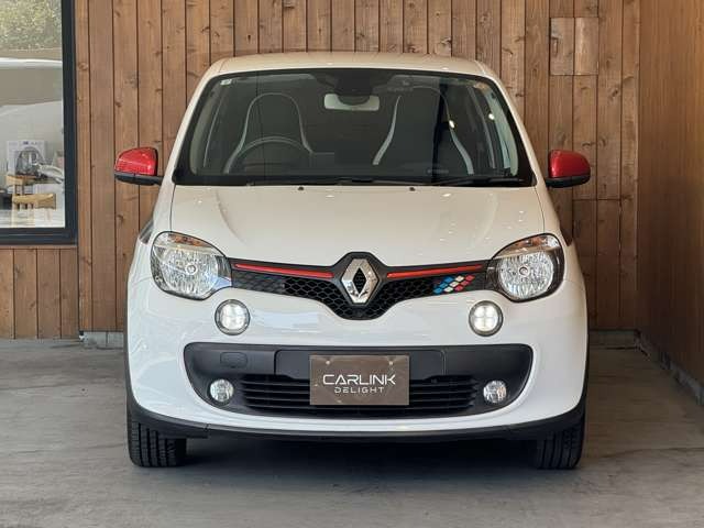 トゥインゴ パックスポール　50台限定車