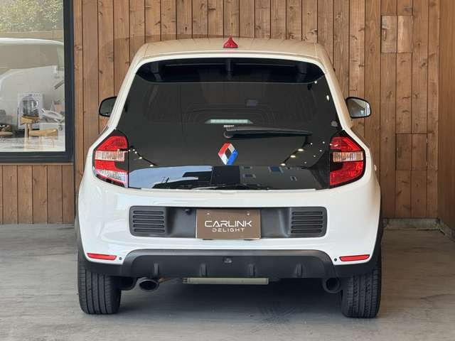 トゥインゴ パックスポール　50台限定車