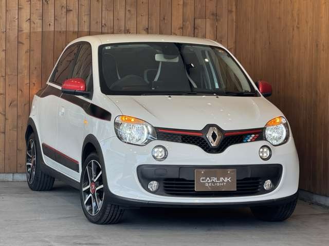 トゥインゴ パックスポール　50台限定車