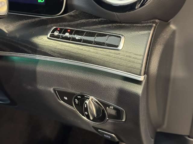 Eクラス E200 アバンギャルド スポーツ