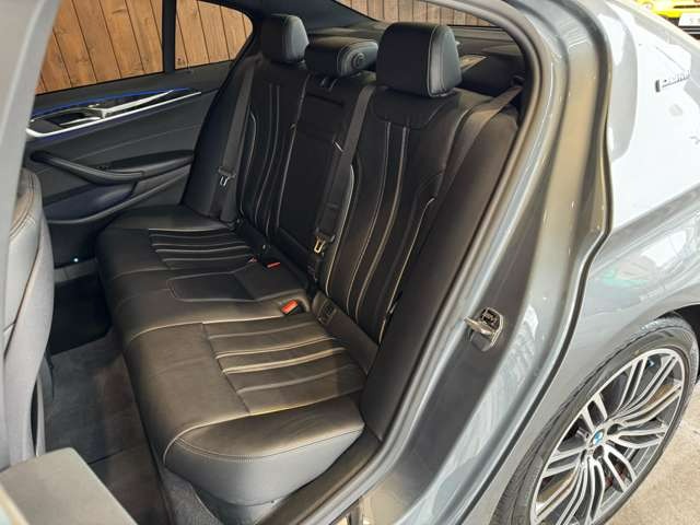 5シリーズ 530e iパフォーマンス Mスポーツ