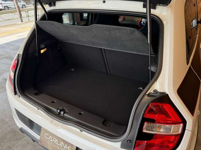 トゥインゴ パックスポール　50台限定車