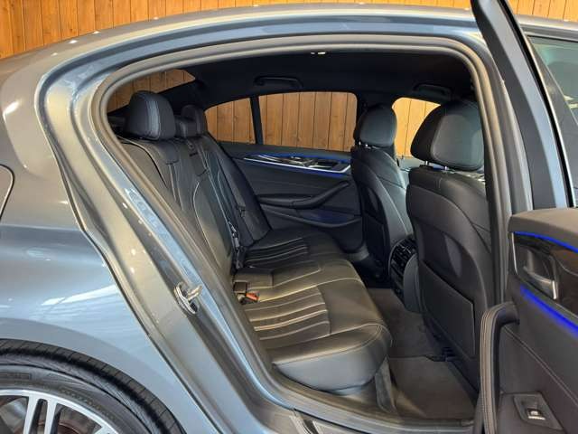 5シリーズ 530e iパフォーマンス Mスポーツ