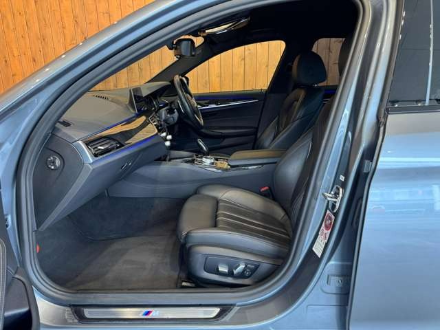 5シリーズ 530e iパフォーマンス Mスポーツ