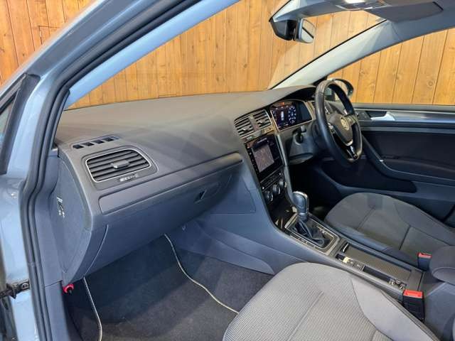 ゴルフ TSI コンフォートライン マイスター