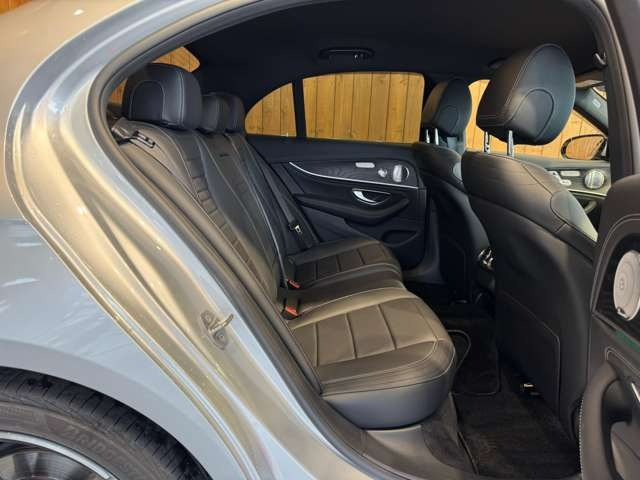 Eクラス E200 アバンギャルド スポーツ