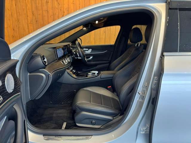 Eクラス E200 アバンギャルド スポーツ