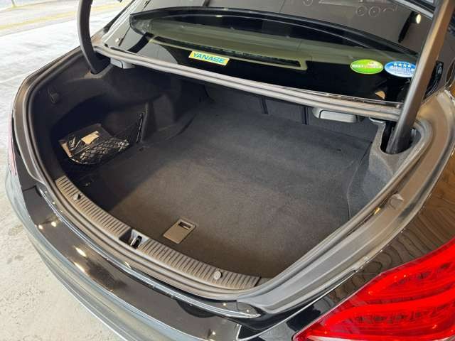 Cクラス C180 アバンギャルド　レーダーセーフティーPKG