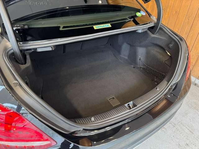 Cクラス C180 アバンギャルド　レーダーセーフティーPKG