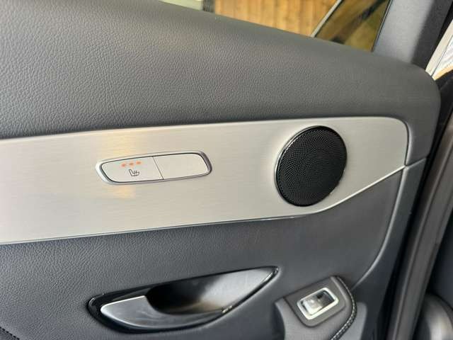 GLC 220 d 4マチック スポーツ ディーゼルターボ