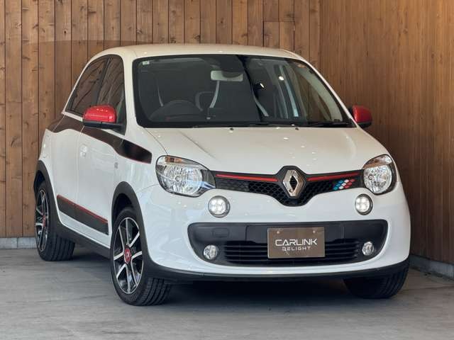 トゥインゴ パックスポール　50台限定車