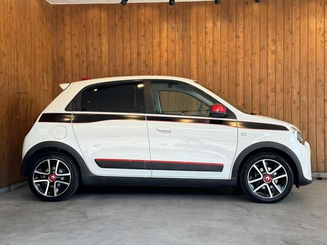 トゥインゴ パックスポール　50台限定車