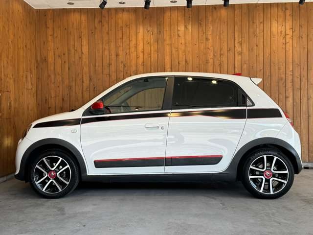 トゥインゴ パックスポール　50台限定車