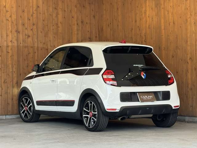 トゥインゴ パックスポール　50台限定車