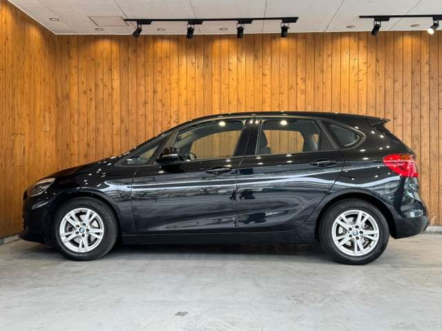 2シリーズアクティブツアラー 218i DCT