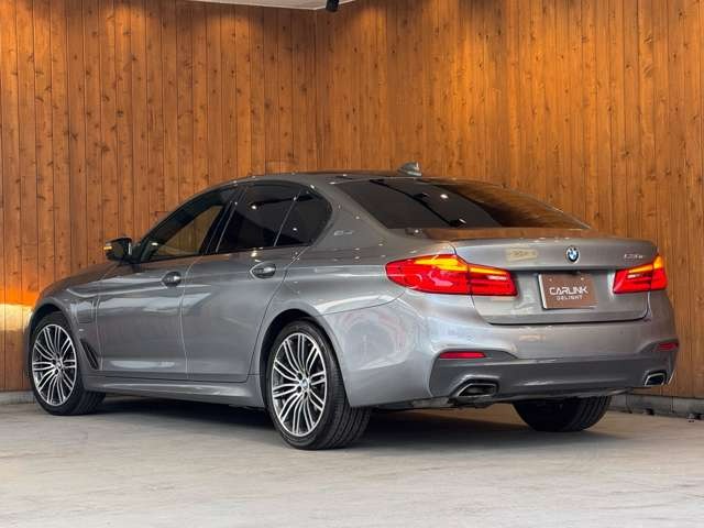 5シリーズ 530e iパフォーマンス Mスポーツ