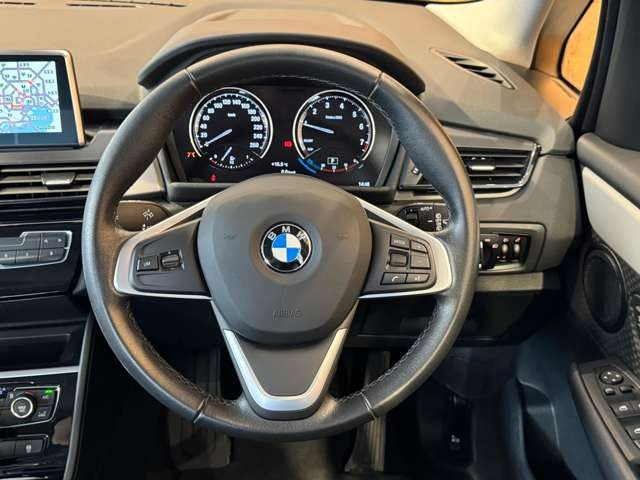 2シリーズアクティブツアラー 218i DCT