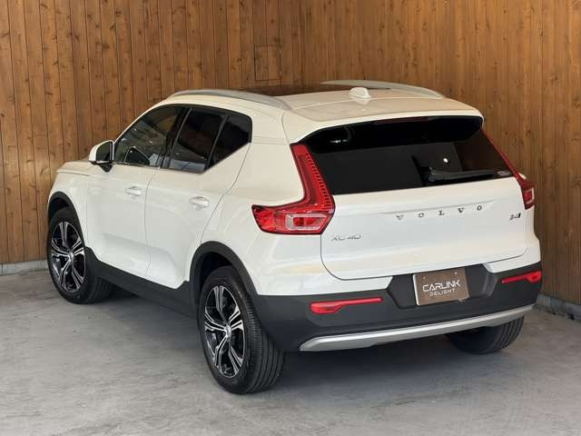 XC40 B4 AWD インスクリプション