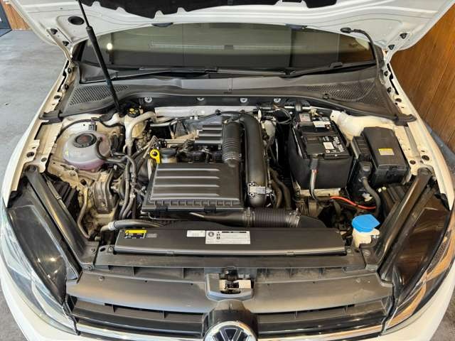ゴルフ TSI ハイライン テック エディション