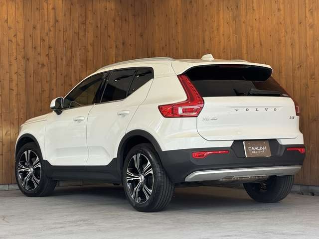 XC40 B4 AWD インスクリプション