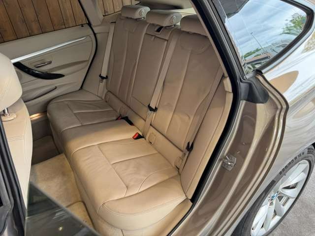 3シリーズグランツーリスモ 320i モダン