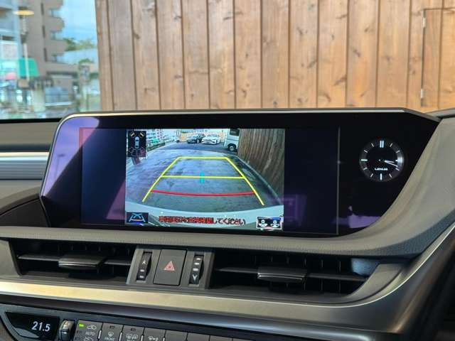 ES 300h Fスポーツ