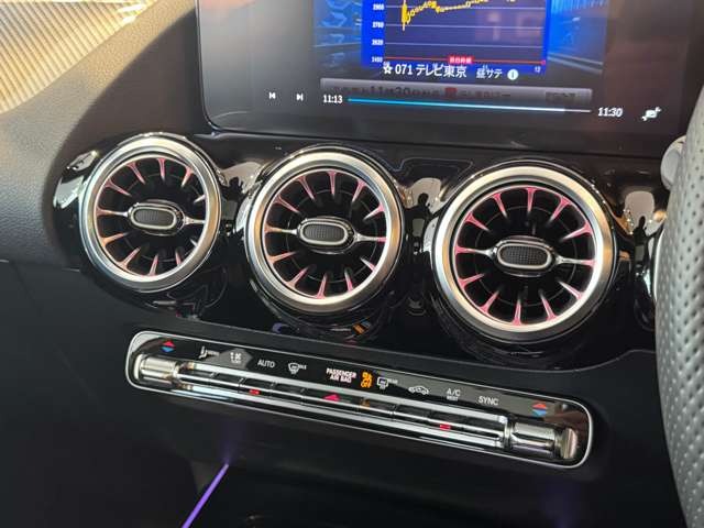 GLAクラス GLA200 d 4マチック AMGラインパッケージ